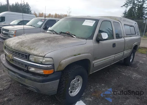 2000 Chevrolet Silverado 2500 Lt z USA, uszkodzony, nr VIN 1GCGK29U0YE160176